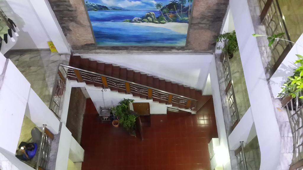 Hotel Pinangsia Джакарта Екстериор снимка